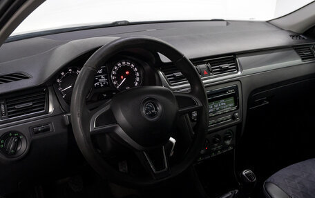 Skoda Rapid I, 2014 год, 799 000 рублей, 10 фотография