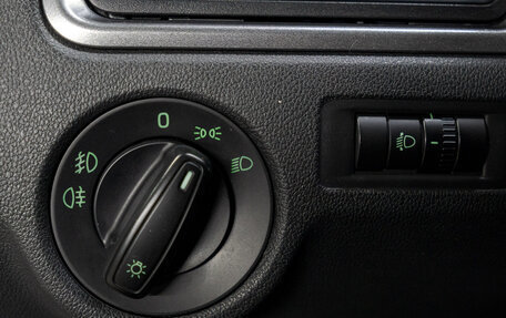 Skoda Rapid I, 2014 год, 799 000 рублей, 12 фотография