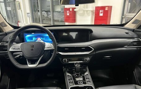 FAW Bestune T77, 2024 год, 2 475 000 рублей, 9 фотография