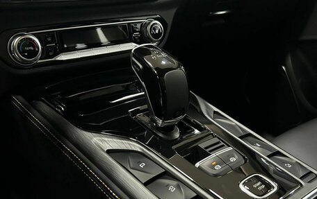 FAW Bestune T77, 2024 год, 2 475 000 рублей, 10 фотография