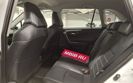 Toyota RAV4, 2021 год, 3 459 000 рублей, 16 фотография