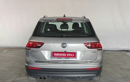 Volkswagen Tiguan II, 2020 год, 2 534 000 рублей, 5 фотография