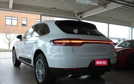 Porsche Macan I рестайлинг, 2025 год, 9 990 000 рублей, 6 фотография