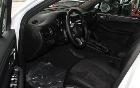 Porsche Macan I рестайлинг, 2025 год, 9 990 000 рублей, 10 фотография