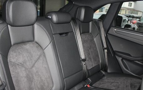 Porsche Macan I рестайлинг, 2025 год, 9 990 000 рублей, 13 фотография