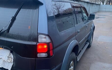 Mitsubishi Pajero Sport II рестайлинг, 2006 год, 785 000 рублей, 3 фотография