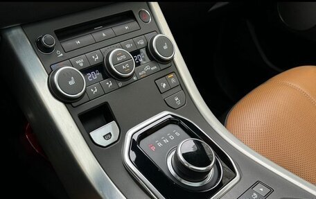 Land Rover Range Rover Evoque I, 2016 год, 2 700 000 рублей, 7 фотография