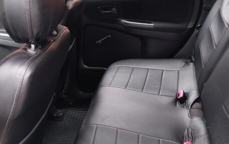 Suzuki Ignis II (HR), 2006 год, 650 000 рублей, 6 фотография