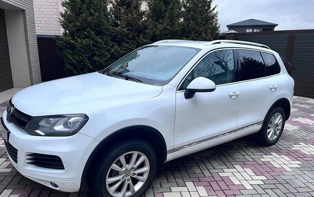 Volkswagen Touareg III, 2013 год, 1 599 999 рублей, 3 фотография