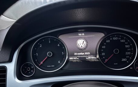 Volkswagen Touareg III, 2013 год, 1 599 999 рублей, 6 фотография