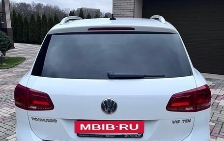 Volkswagen Touareg III, 2013 год, 1 599 999 рублей, 2 фотография