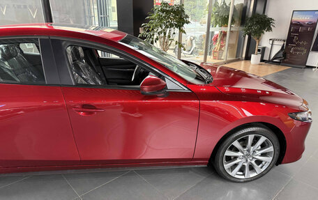 Mazda 3, 2025 год, 2 199 000 рублей, 10 фотография