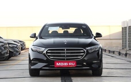 Mercedes-Benz E-Класс, 2025 год, 9 410 000 рублей, 3 фотография