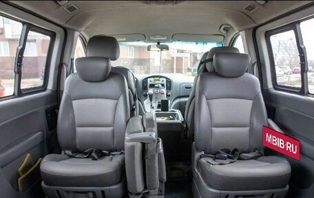 Hyundai Grand Starex Grand Starex I рестайлинг 2, 2009 год, 1 350 000 рублей, 8 фотография