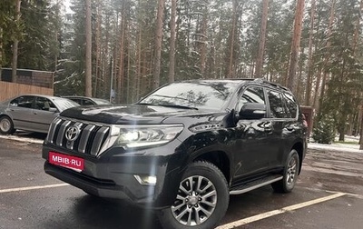 Toyota Land Cruiser Prado 150 рестайлинг 2, 2018 год, 5 200 000 рублей, 1 фотография