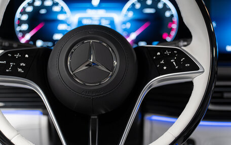 Mercedes-Benz Maybach GLS I, 2025 год, 33 990 000 рублей, 21 фотография