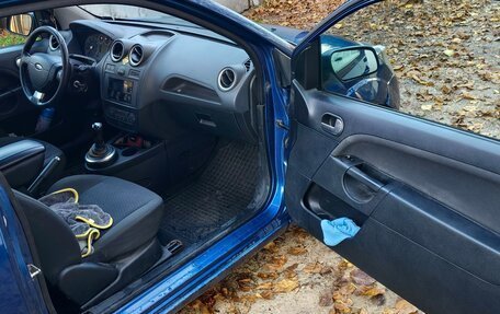 Ford Fiesta, 2006 год, 375 000 рублей, 5 фотография