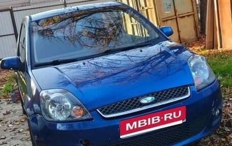 Ford Fiesta, 2006 год, 375 000 рублей, 2 фотография