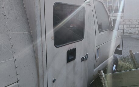 Ford Econoline IV, 1994 год, 1 000 000 рублей, 5 фотография