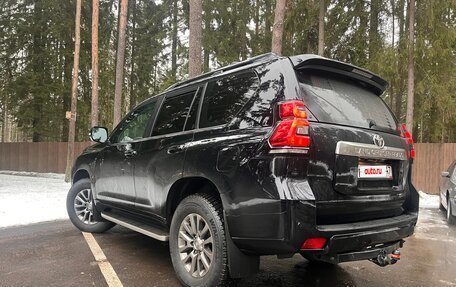Toyota Land Cruiser Prado 150 рестайлинг 2, 2018 год, 5 200 000 рублей, 4 фотография