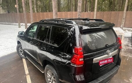 Toyota Land Cruiser Prado 150 рестайлинг 2, 2018 год, 5 200 000 рублей, 28 фотография