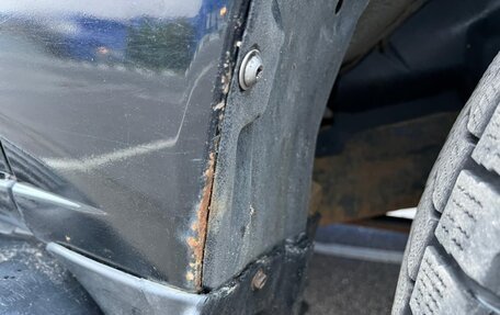 Toyota Land Cruiser 100 рестайлинг 2, 2004 год, 2 390 000 рублей, 11 фотография