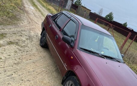 Daewoo Nexia I рестайлинг, 2001 год, 270 000 рублей, 2 фотография