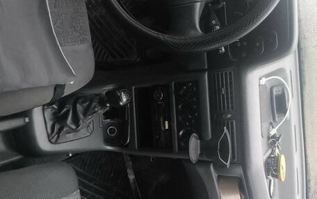 Daewoo Nexia I рестайлинг, 2001 год, 270 000 рублей, 10 фотография