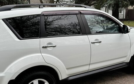 Mitsubishi Outlander III рестайлинг 3, 2011 год, 950 000 рублей, 11 фотография