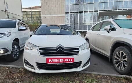 Citroen C4 II рестайлинг, 2015 год, 850 000 рублей, 2 фотография