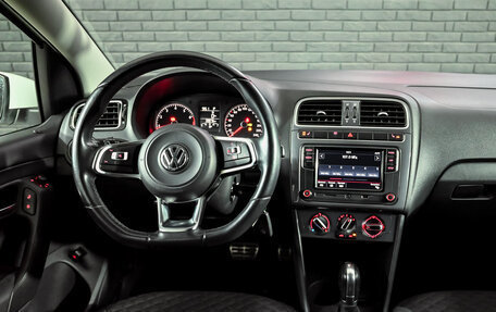 Volkswagen Polo VI (EU Market), 2018 год, 1 570 000 рублей, 18 фотография