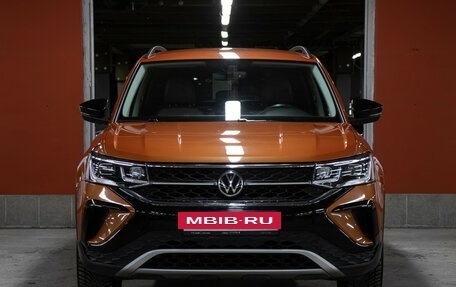 Volkswagen Taos, 2021 год, 2 898 000 рублей, 2 фотография