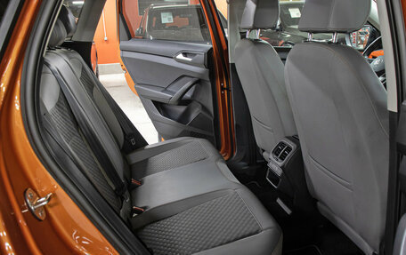 Volkswagen Taos, 2021 год, 2 898 000 рублей, 11 фотография