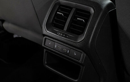 Volkswagen Taos, 2021 год, 2 898 000 рублей, 18 фотография