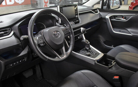 Toyota RAV4, 2022 год, 3 998 000 рублей, 16 фотография