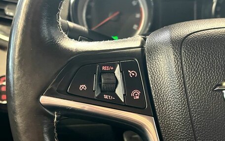 Opel Mokka I, 2013 год, 1 200 000 рублей, 13 фотография