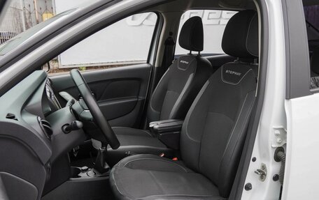 Renault Logan II, 2020 год, 1 140 000 рублей, 10 фотография