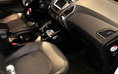 Hyundai ix35 I рестайлинг, 2012 год, 1 250 000 рублей, 13 фотография