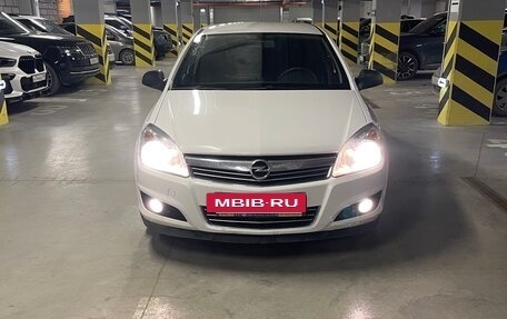 Opel Astra H, 2011 год, 715 000 рублей, 9 фотография