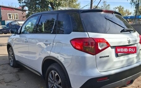 Suzuki Vitara II рестайлинг, 2016 год, 1 000 000 рублей, 11 фотография