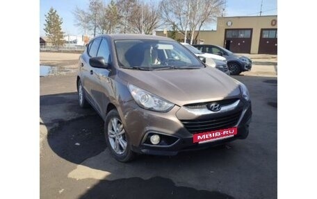 Hyundai ix35 I рестайлинг, 2011 год, 920 000 рублей, 2 фотография