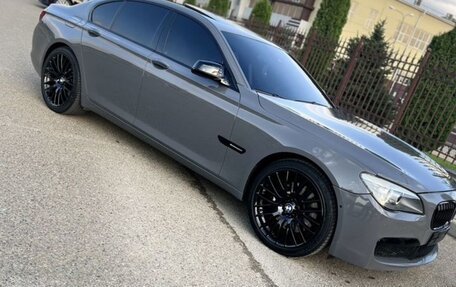 BMW 7 серия, 2009 год, 1 900 000 рублей, 4 фотография