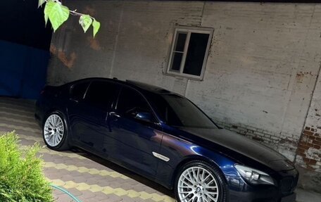 BMW 7 серия, 2009 год, 1 900 000 рублей, 23 фотография