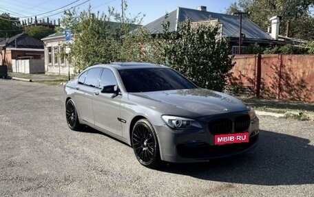 BMW 7 серия, 2009 год, 1 900 000 рублей, 15 фотография