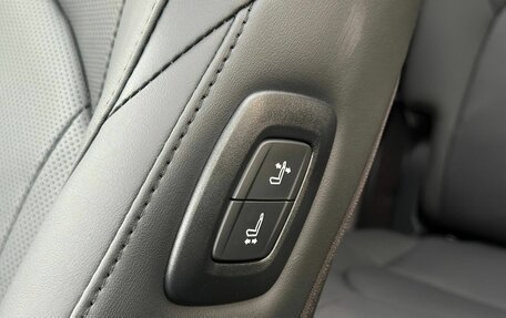 Toyota Highlander, 2025 год, 5 890 000 рублей, 15 фотография