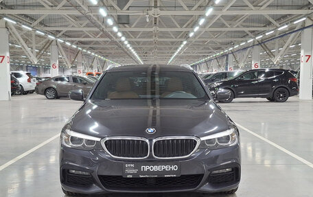 BMW 5 серия, 2018 год, 2 950 000 рублей, 2 фотография