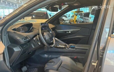 Peugeot 3008 II, 2021 год, 1 614 000 рублей, 10 фотография