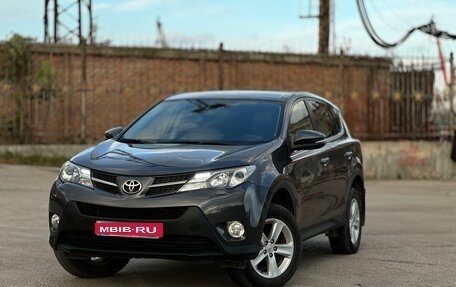 Toyota RAV4, 2013 год, 1 475 000 рублей, 1 фотография