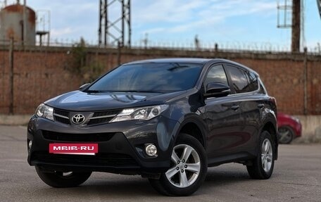 Toyota RAV4, 2013 год, 1 475 000 рублей, 3 фотография