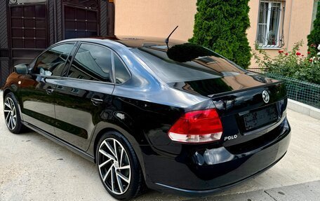 Volkswagen Polo VI (EU Market), 2011 год, 780 000 рублей, 3 фотография